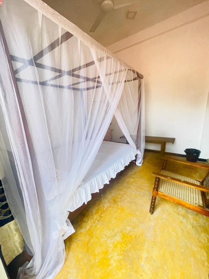Chithra Homestay Tangalle Eksteriør bilde