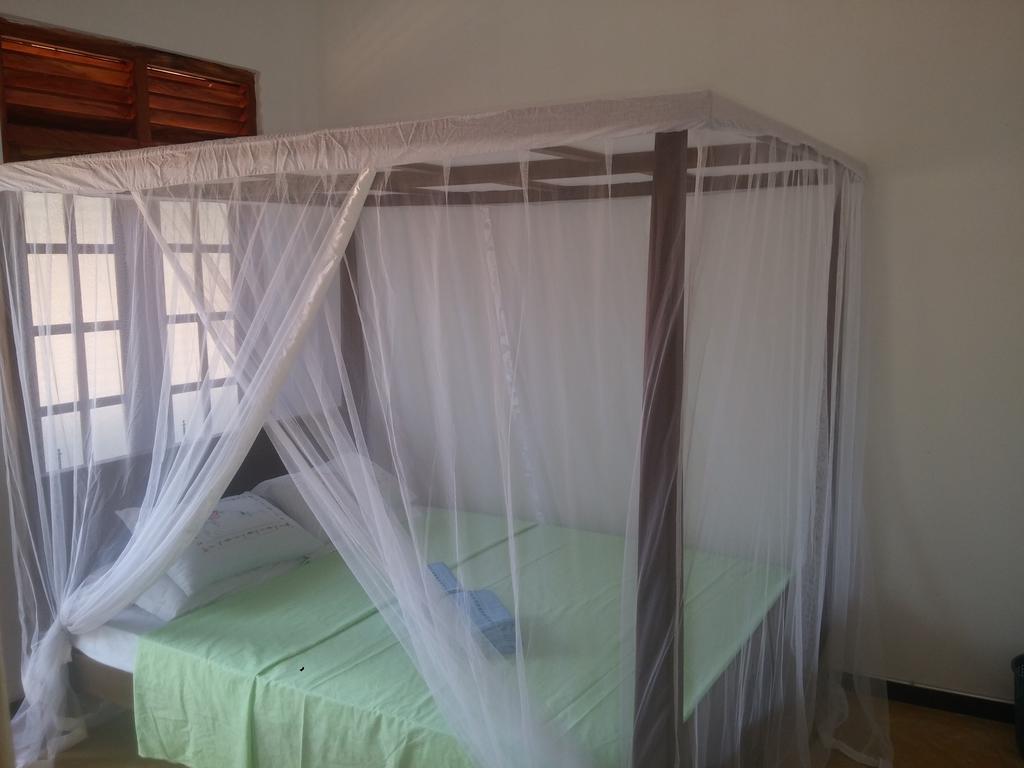 Chithra Homestay Tangalle Eksteriør bilde