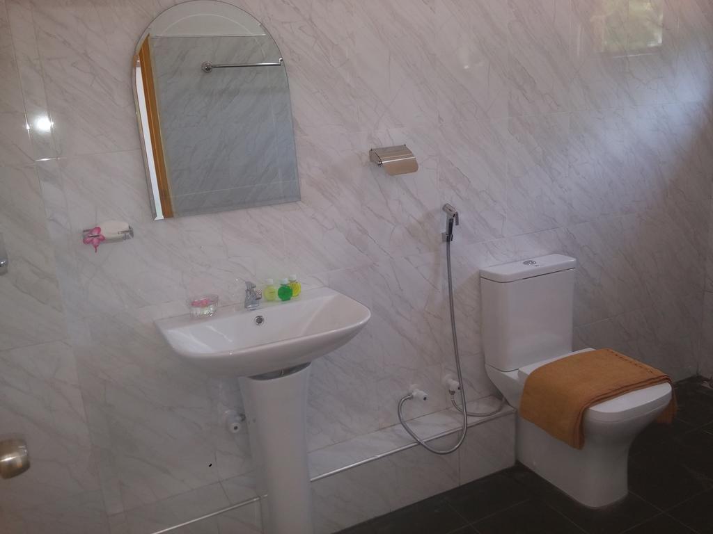 Chithra Homestay Tangalle Eksteriør bilde