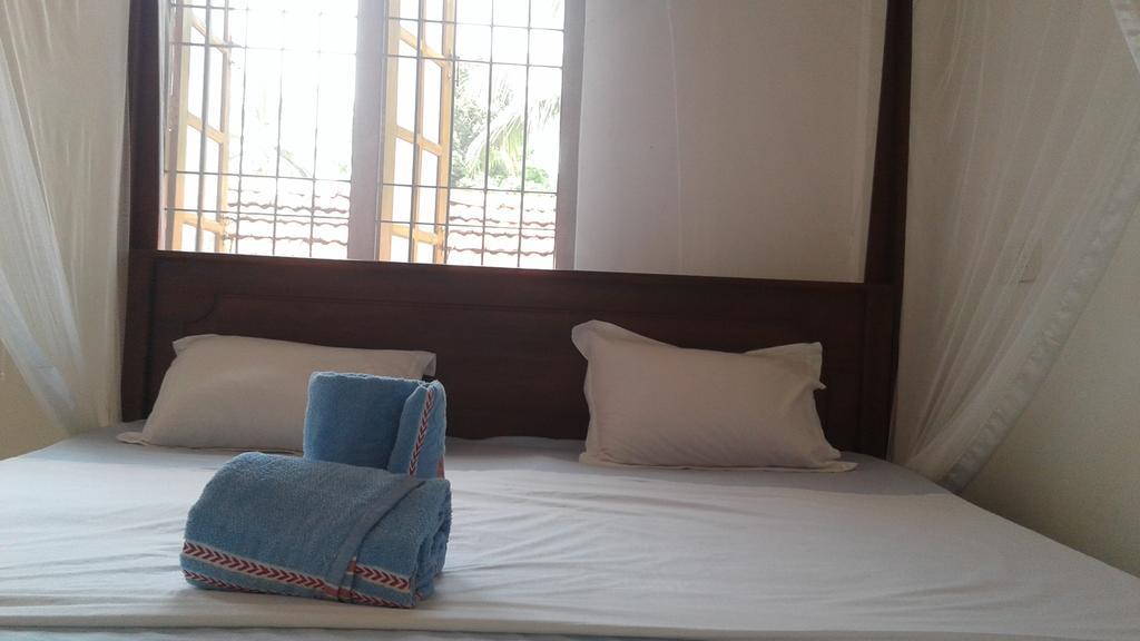 Chithra Homestay Tangalle Eksteriør bilde