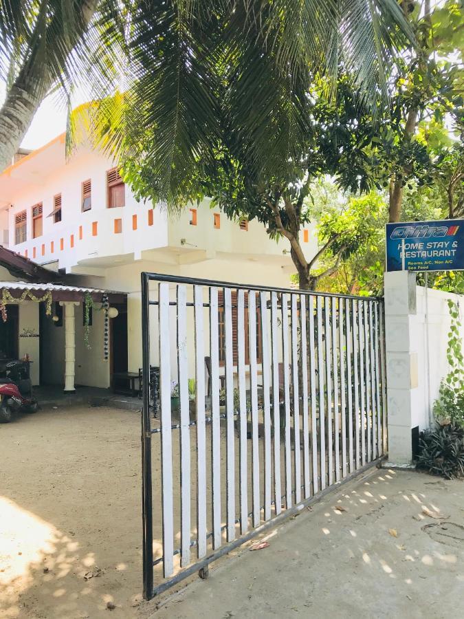 Chithra Homestay Tangalle Eksteriør bilde