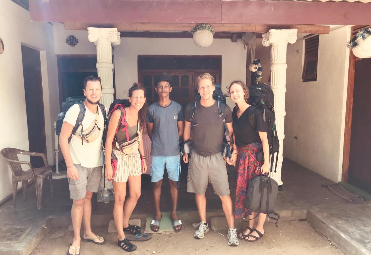 Chithra Homestay Tangalle Eksteriør bilde